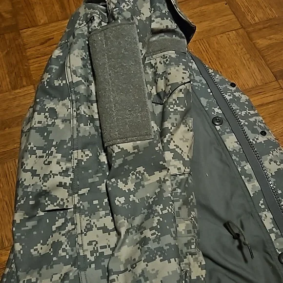 field jacket Mens  large regular Army issue. - Picture 6 of 8